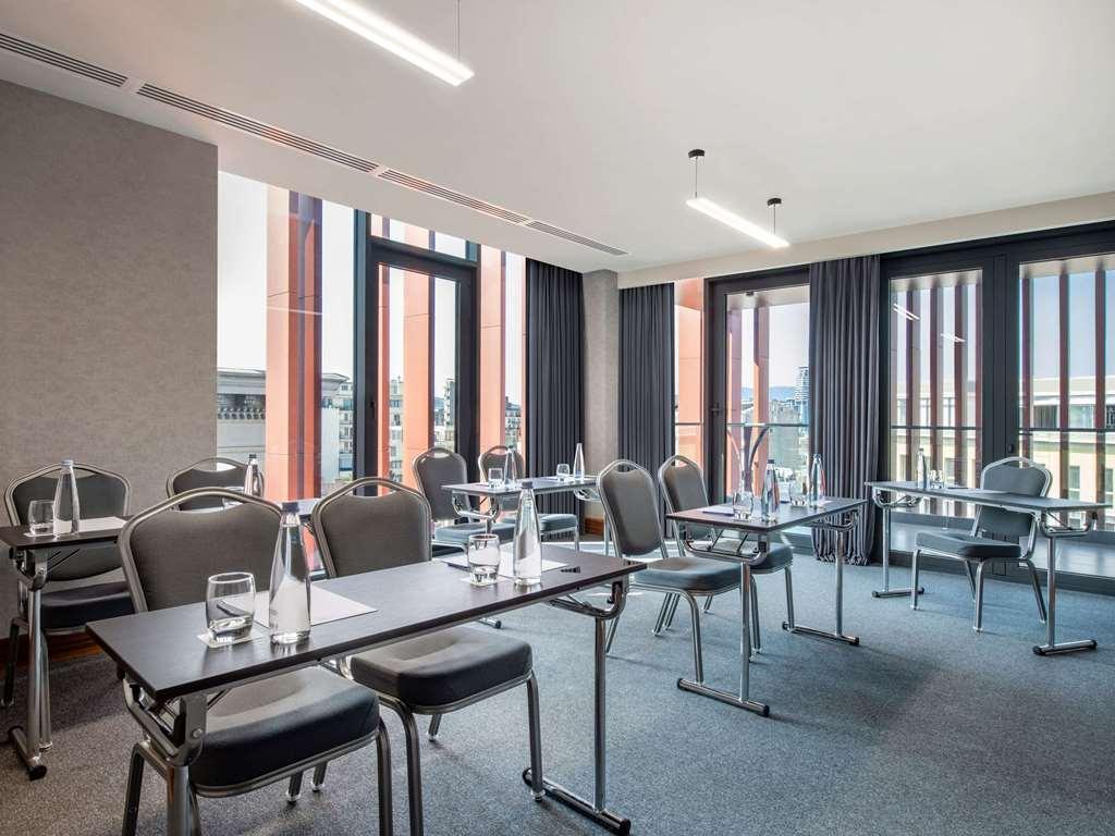 Tbilisi Philharmonia Apartment Facilidades foto